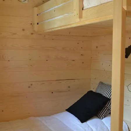 à Magné - 6 Pers. - Api-1-52-2259 Camping Magne (Vienne)
