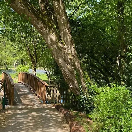 à Magné - 6 Pers. - Api-1-52-2259 Camping Magne (Vienne)